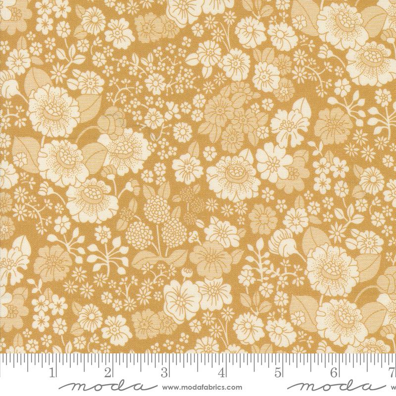 Chelsea Garden - Goldenrod (Piccadilly Florals)