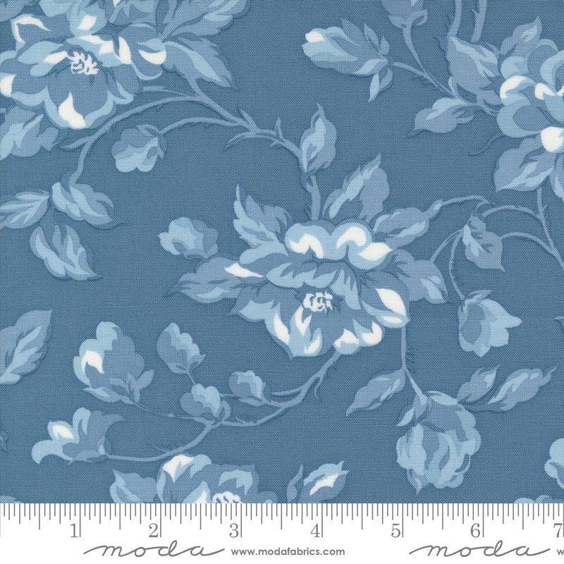 Shoreline - Medium Blue Cottage Large Floral