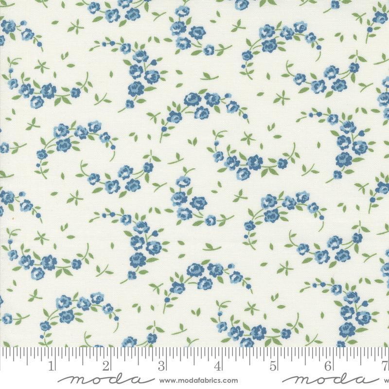 Shoreline - Cream Multi Summer Small Floral