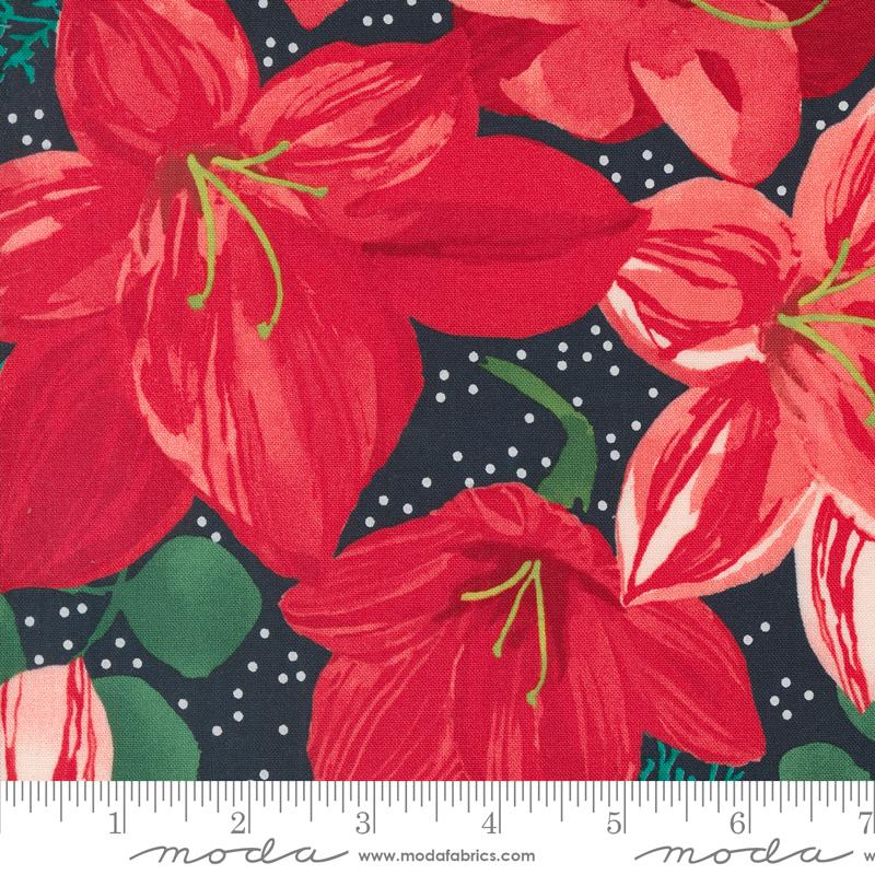 Winterly - Christmas Lily Large Floral Soft Black