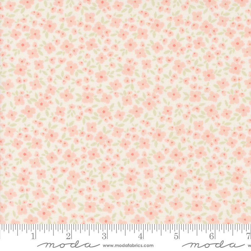 Cottage Charm - Flower Basket Small Flower Koral Kicks