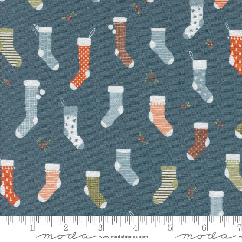 Purrfect Christmas Juniper 39041 15 Moda #1
