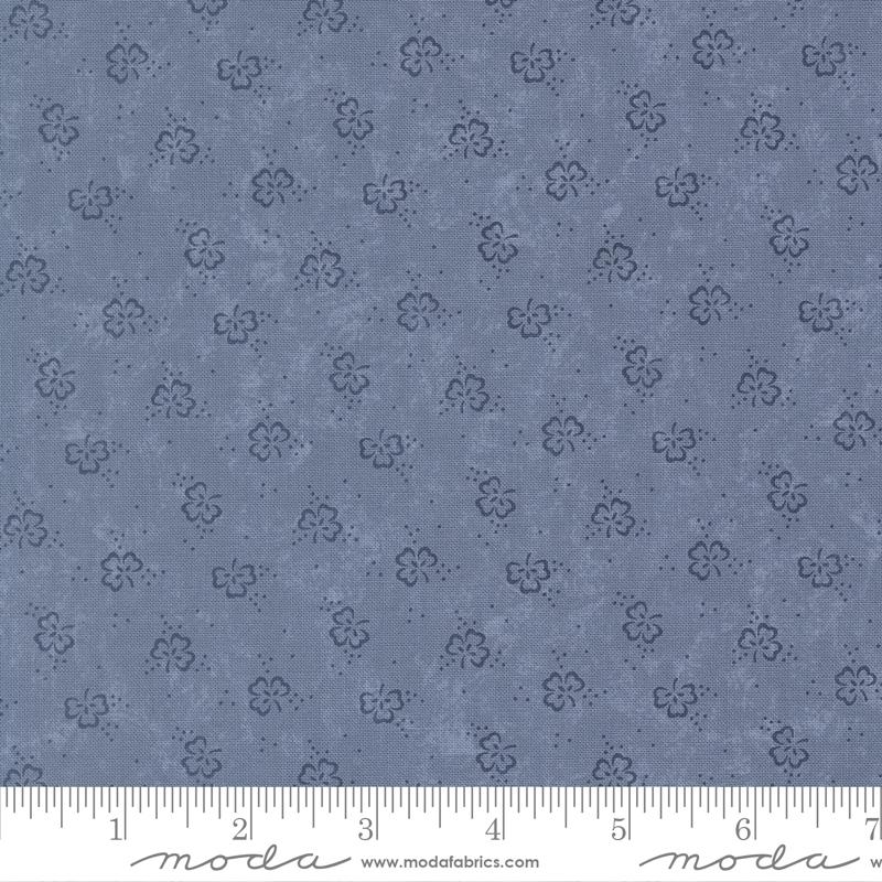 Bluebirds Nest Light Blue 9802 24 Moda