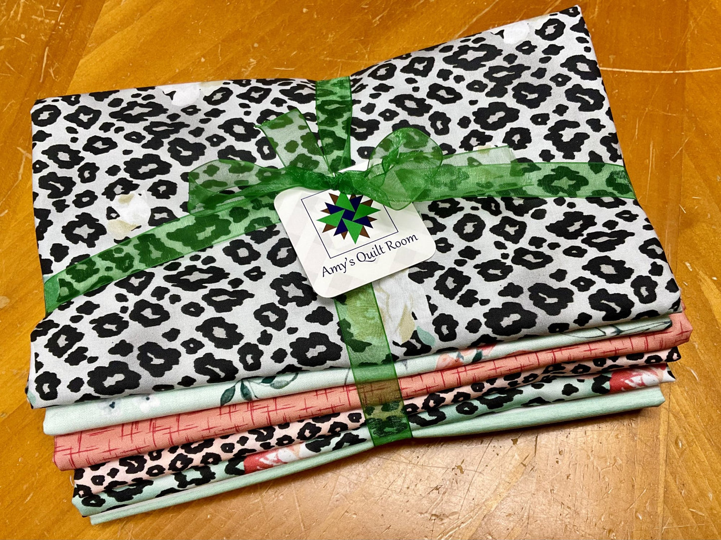 Mylah’s Garden - 1yd Bundle