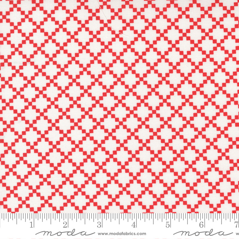 Dwell Nine Patch Cream Red