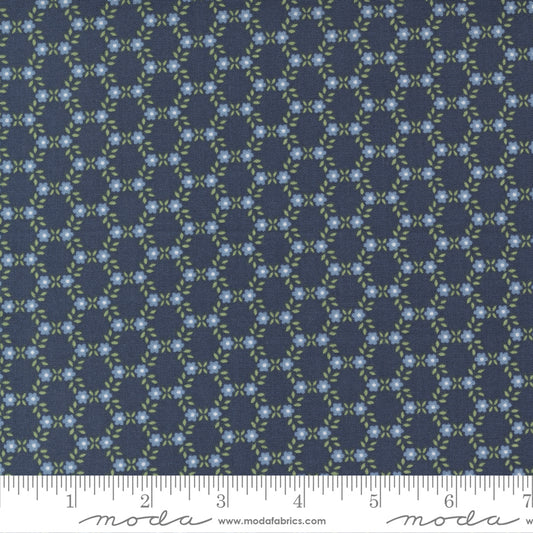 Dwell Spring Navy