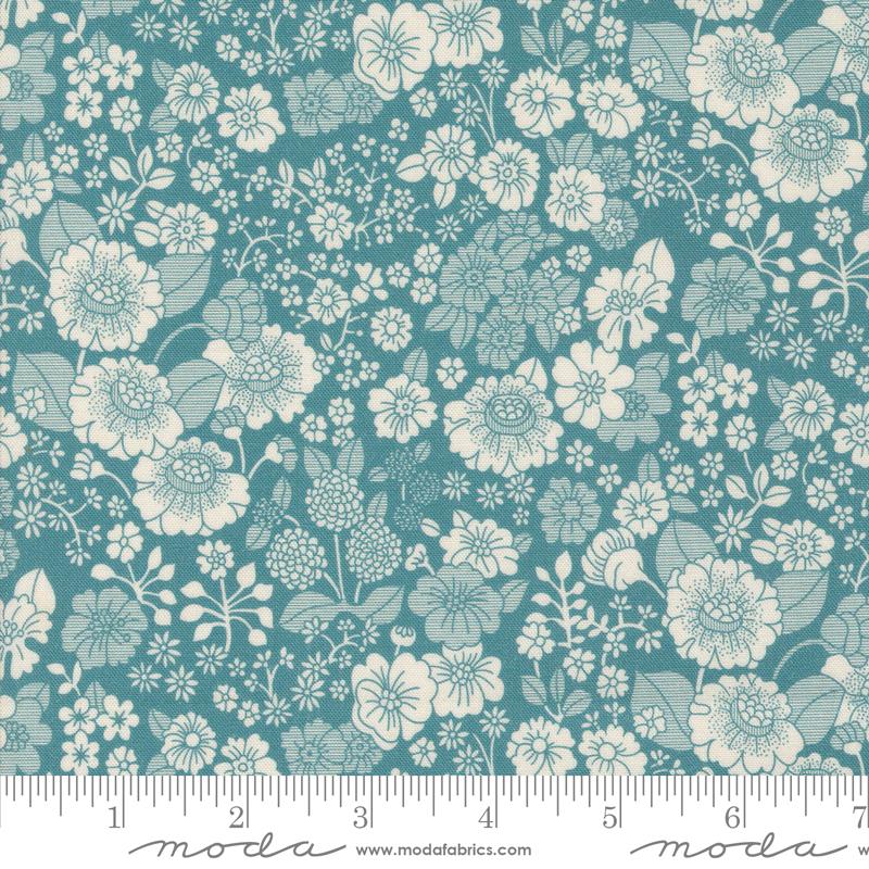 Chelsea Garden - Pond (Piccadilly Florals)