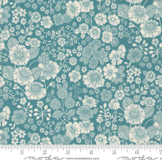 Chelsea Garden - Pond (Piccadilly Florals)