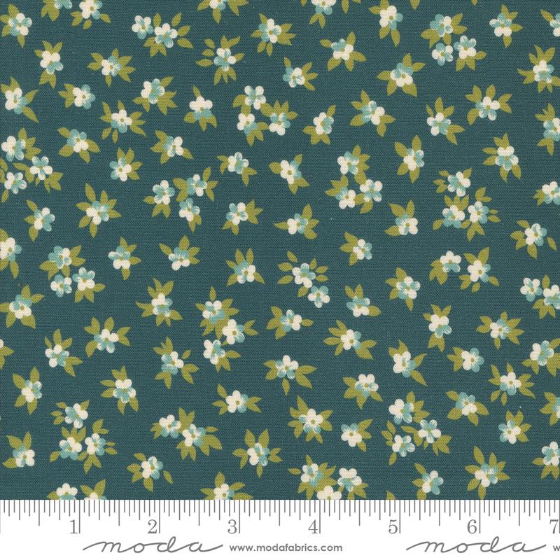 Chelsea Garden - Peacock (Tea Rose Ditsy Small Floral)