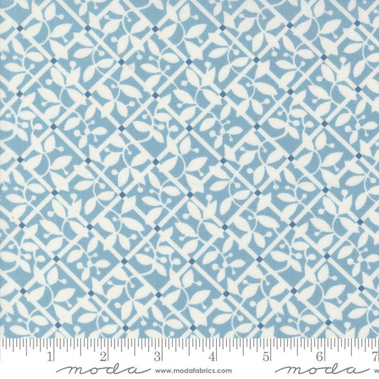 Shoreline - Light Blue Lattice Checks and Plaids Blender