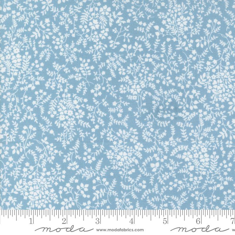 Shoreline - Light Blue Breeze Small Floral