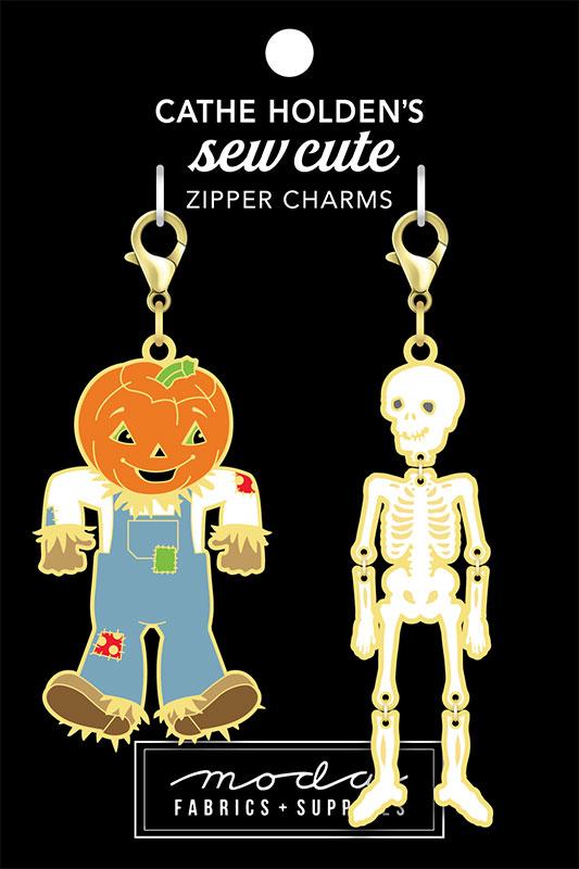 Zipper Pull Scarecrow/Skeleton Zip Pull 2ct CH134