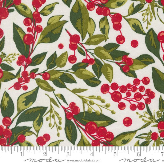 Pine Valley - Greensleeves Florals Berry Snow