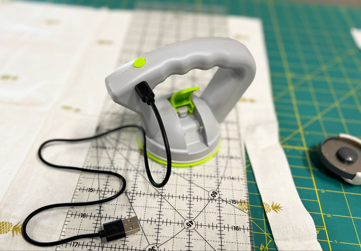 Cutterpillar LED Clamp Light-