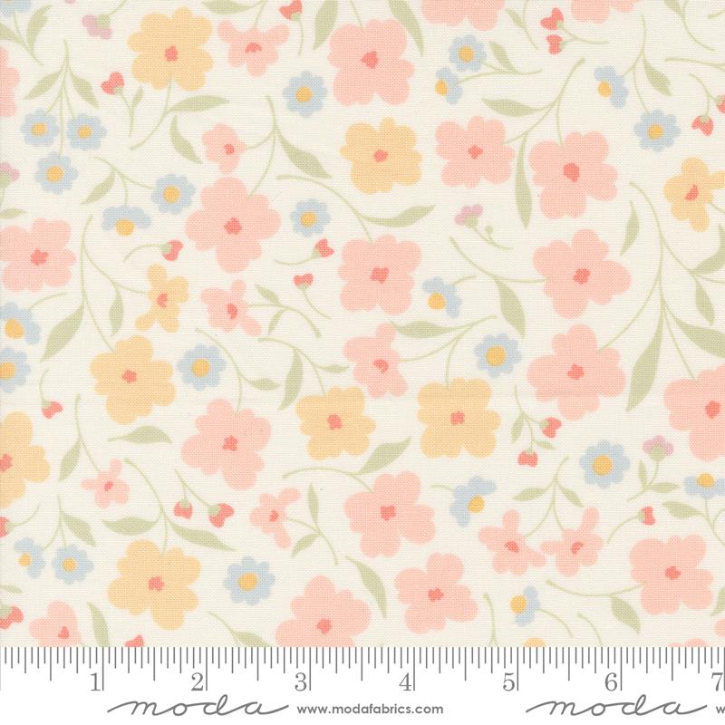 Cottage Charm - Wallpaper Florals Porcelain