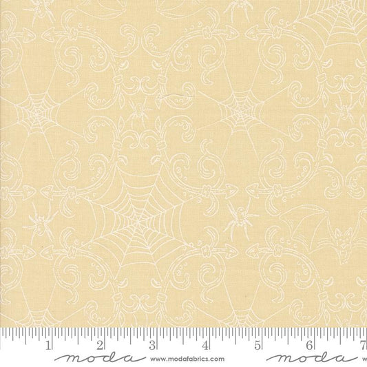 Home Sweet Haunt Bone White 20917 21 Moda #1