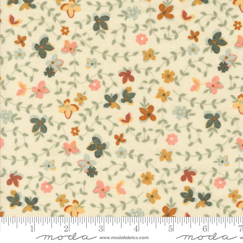 Acorn Hollow - Gather Florals Ecru