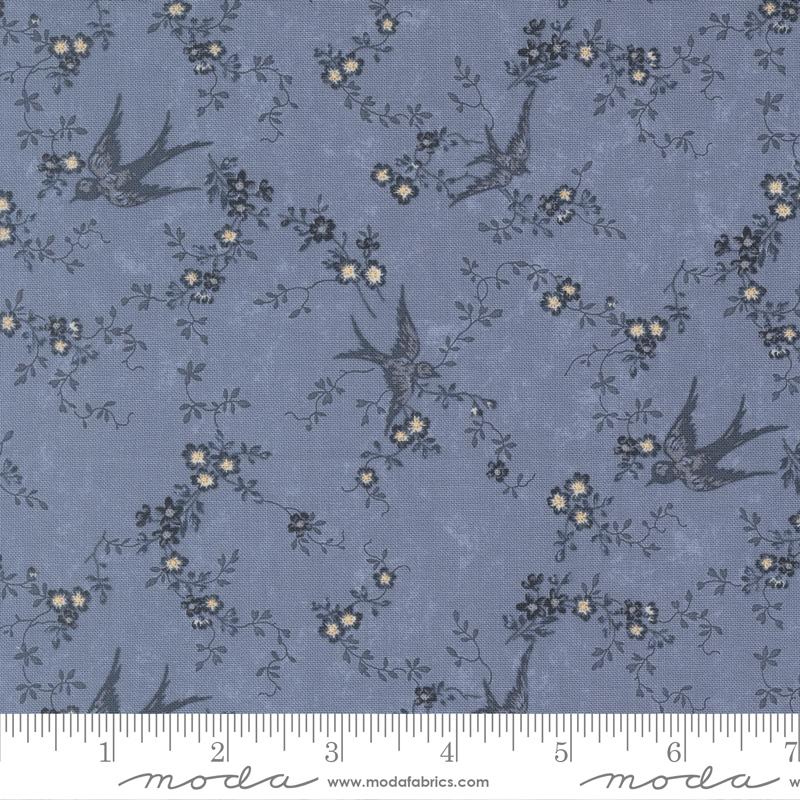 Bluebirds Nest Light Blue 9800 34