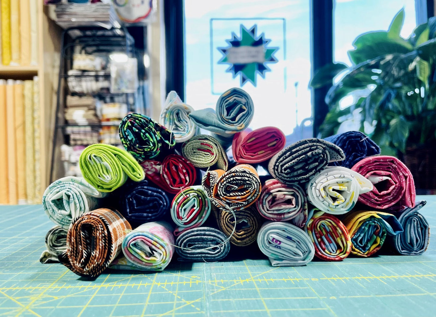 Mystery FQ Bundle - 25 pcs