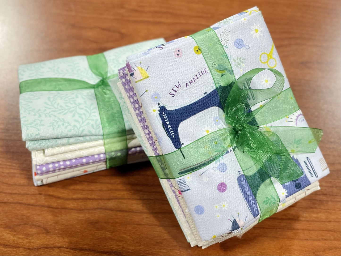 AQR Fat Quarter Bundle - Notion 2
