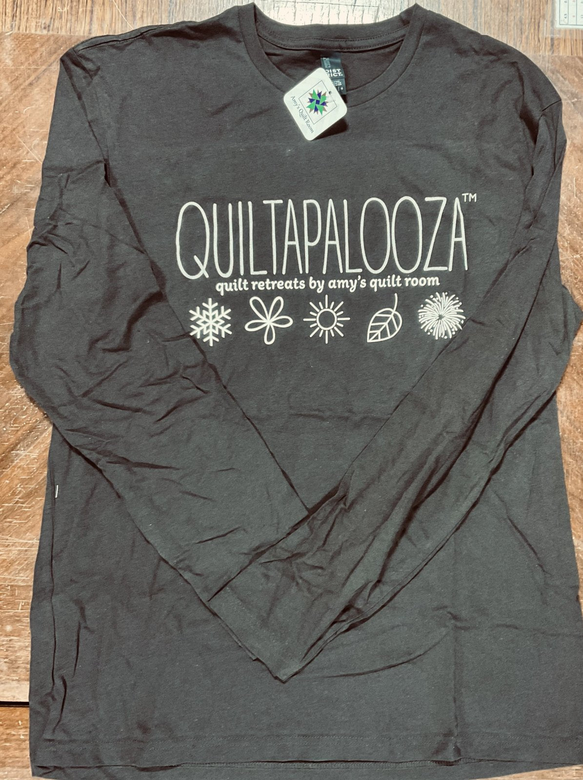 Modern Quiltapalooza Long Sleeve Crew
