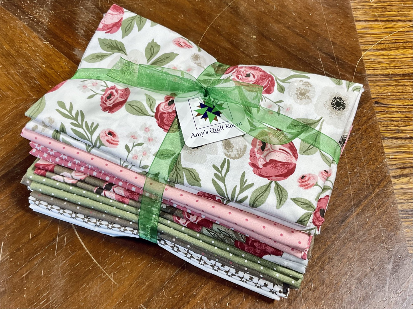Lovestruck 1yd Fabric Bundle