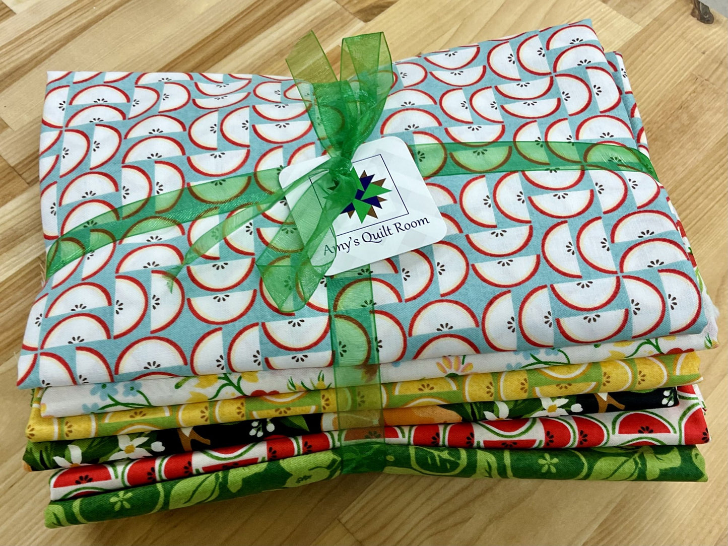Fruit Loop - 1 yd Bundle