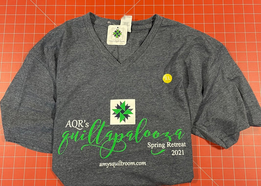 Spring 2021 T-shirt Quiltapalooza Blue Heather & One Gray