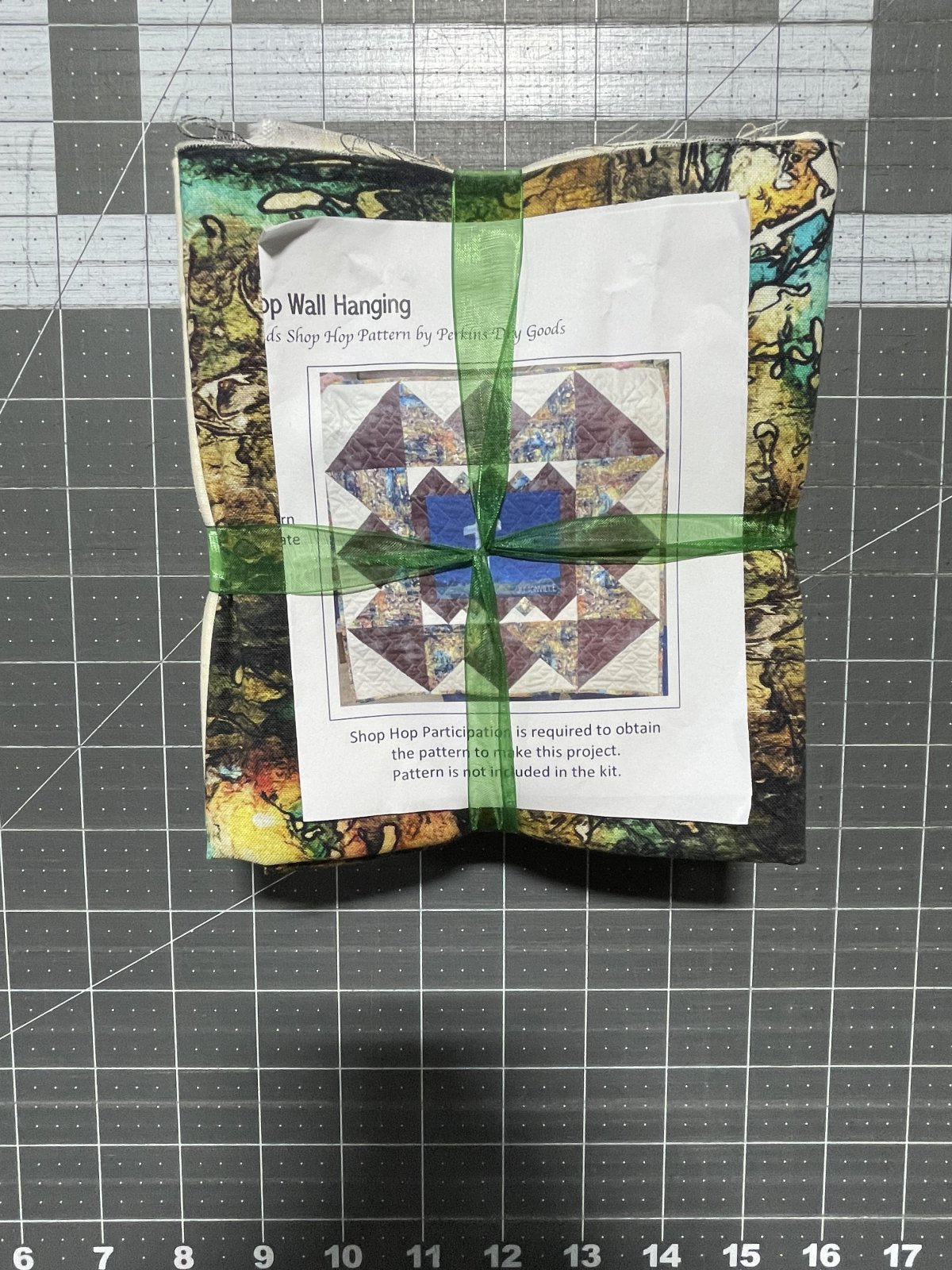Alt Shop Hop Kit Wall Hanging