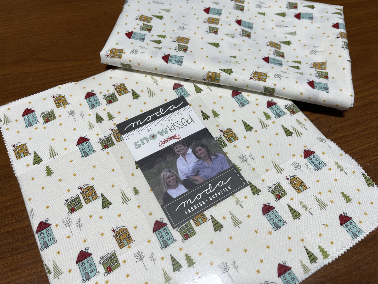 Layer Cake + 1Yd Bundle Holiday