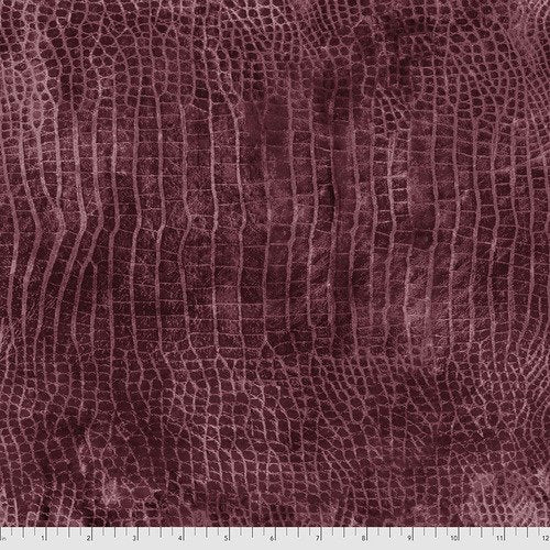 Worn Croc Wildberry  - Tim Holtz